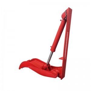Hydraulic Thumb for Picking, Holding and Moving Awkward Materials